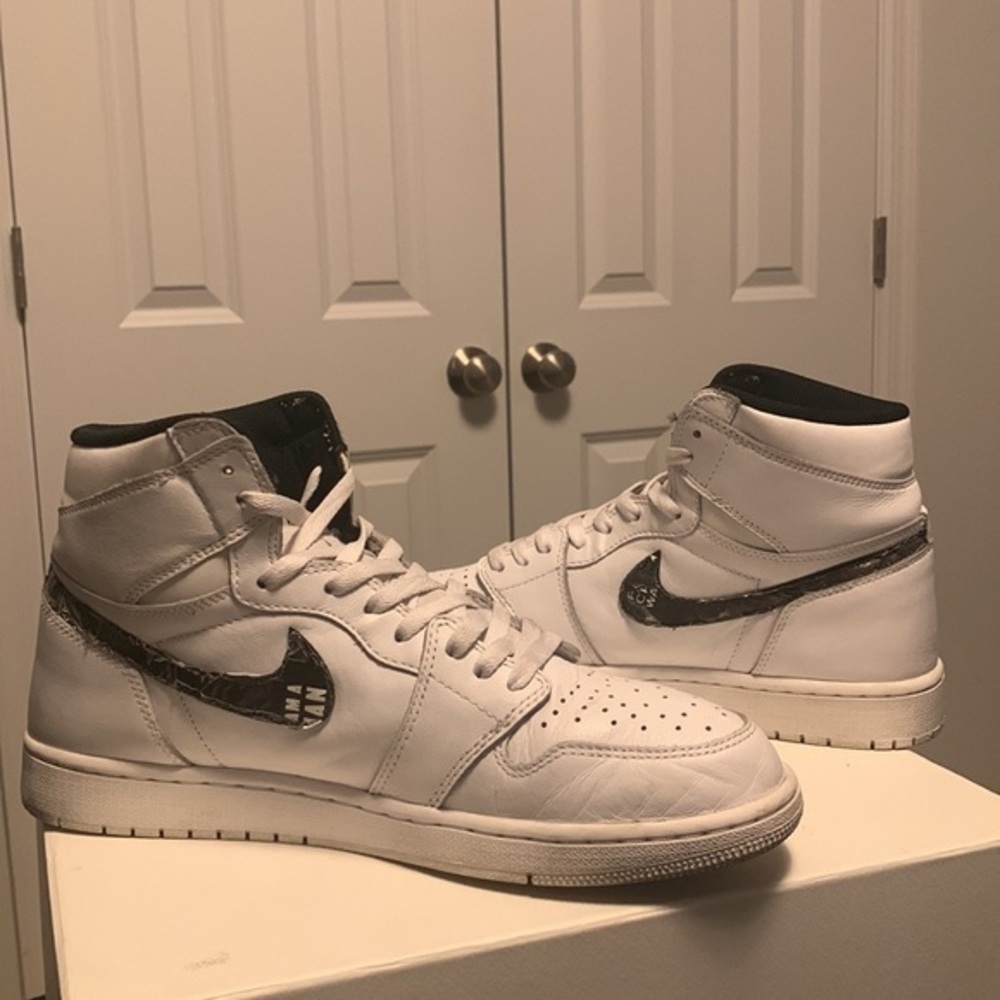 Air Jordan 1 x Feng Chen Wang - Picture 5 of 12